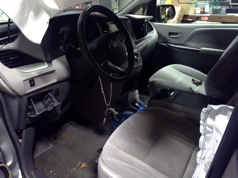 Multiplex Network Body Control Left Hand Dash Fits 18-20 SIENNA 89221-08080