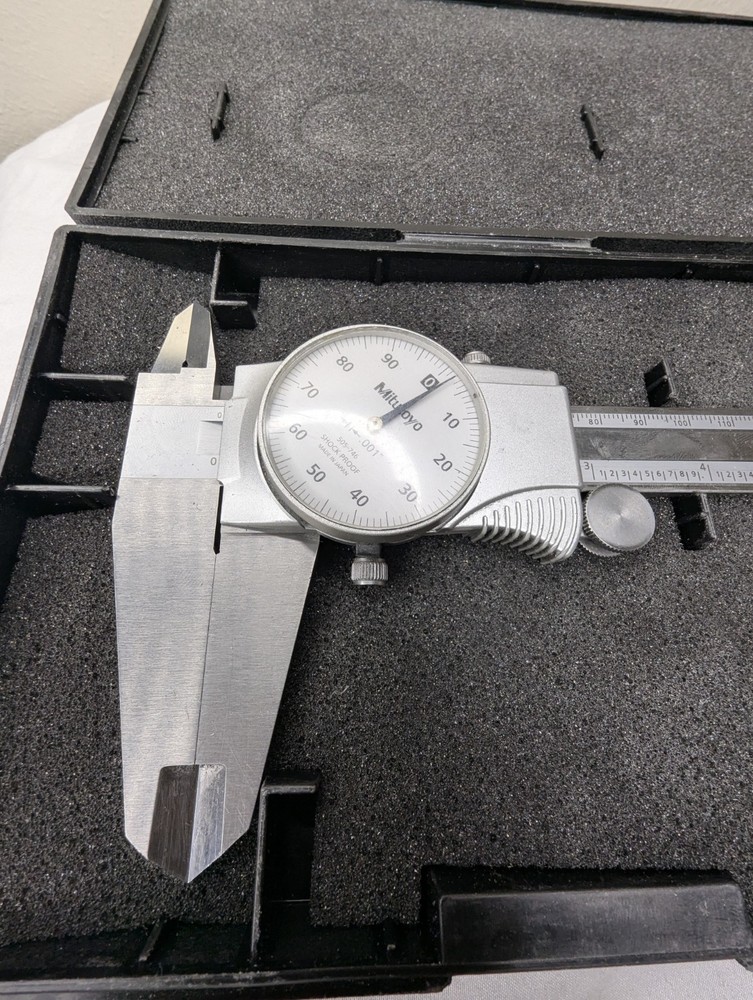 Mitutoyo dial caliper Micrometer 505-746 D12"TX USED