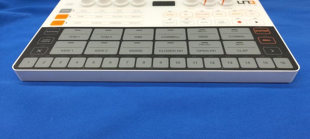 IK Multimedia UNO Drum Machine Portable Electronic Drum Pad New