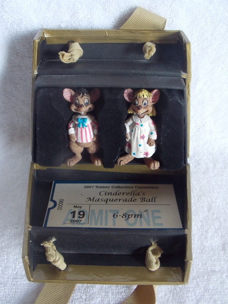 2007 Tonner Convention Cinderella Mice Set In Box