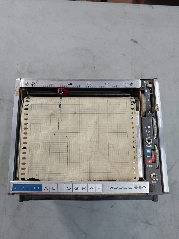 HP Moseley Autograf model 680 chart recorder