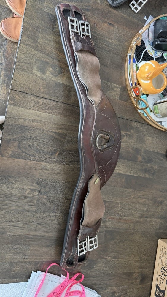 Devoucoux Brown Short Girth Size 28