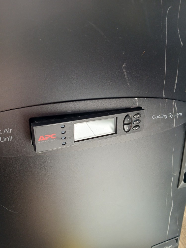APC Rack Air Removal Unit Cooling System Freestanding Mount Type