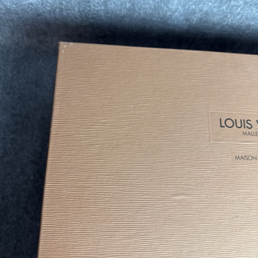 Large Louis Vuitton Empty Box 19” x 15” x 5”