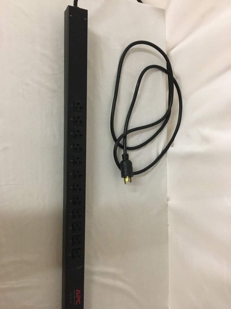 APC Basic Rack PDU Model AP7530 - Untested