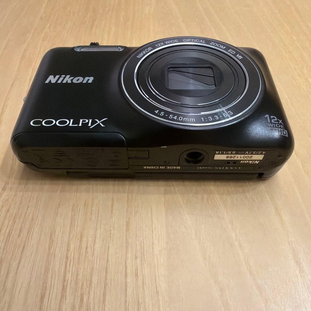 Nikon COOLPIX S6600 Digital Camera Compact Black