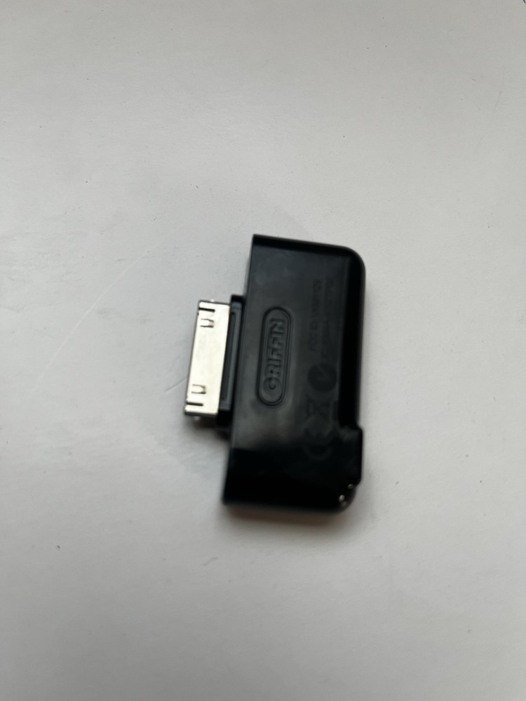 Griffin iTrip FM Transmitter LCD Screen Black for iPod 30-Pin Dock Connector