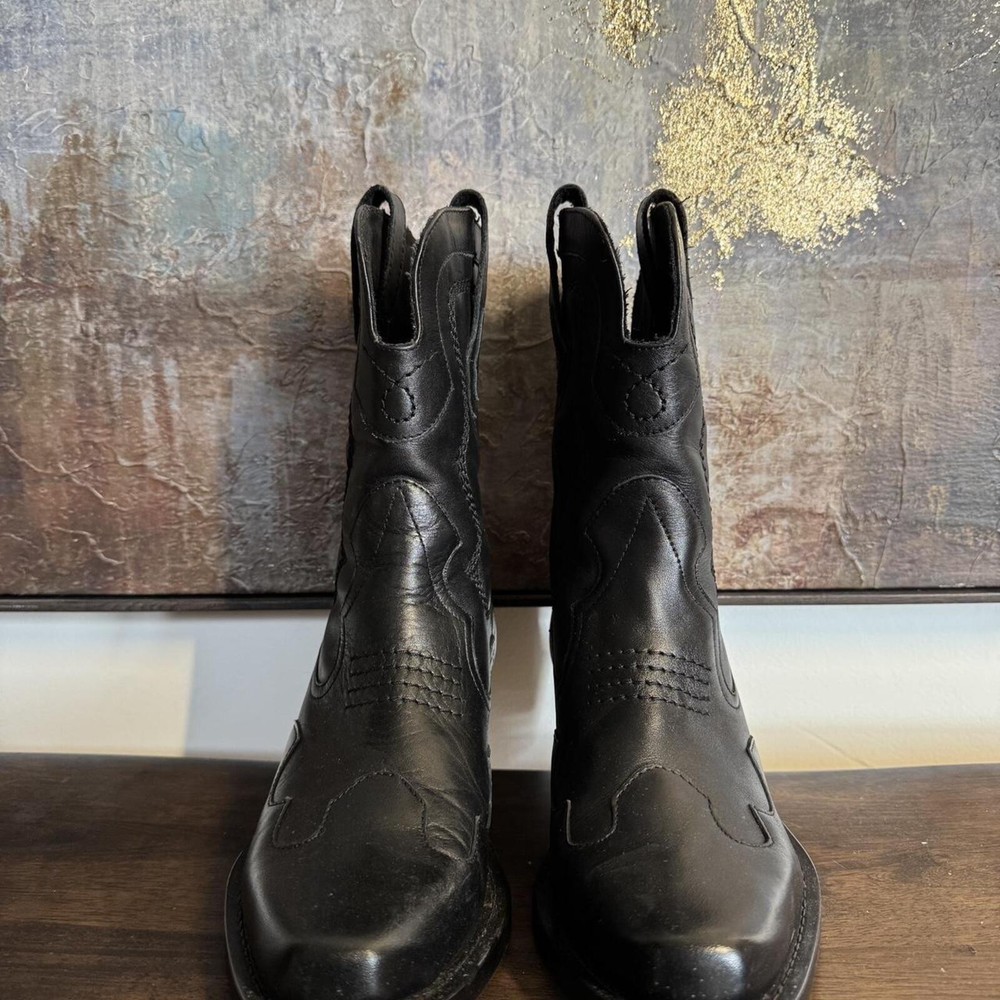 Zara Men's Black Boot