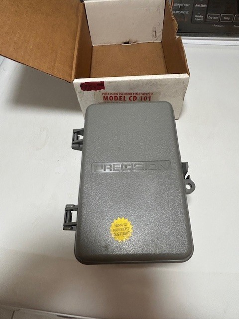 Precision 24 Hour Time Switch CD 101 New Like Intermatic
