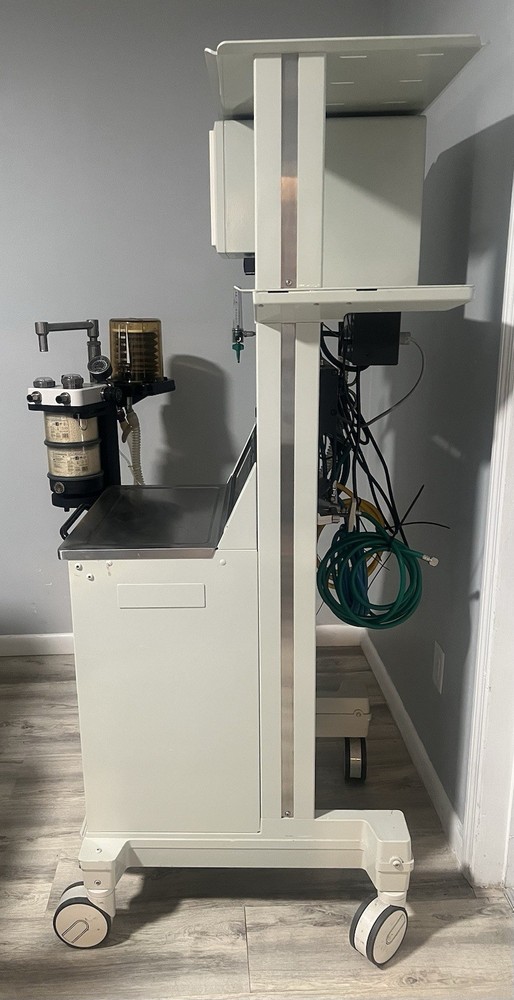 Datex Ohmeda Excel 210 SE Anesthesia Machine With Ohmeda 7000