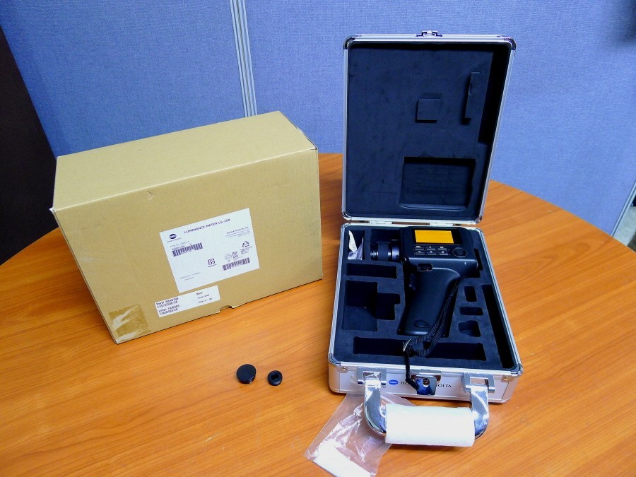 Konica Minolta LS-150 with box, Portable precision spot luminance meter