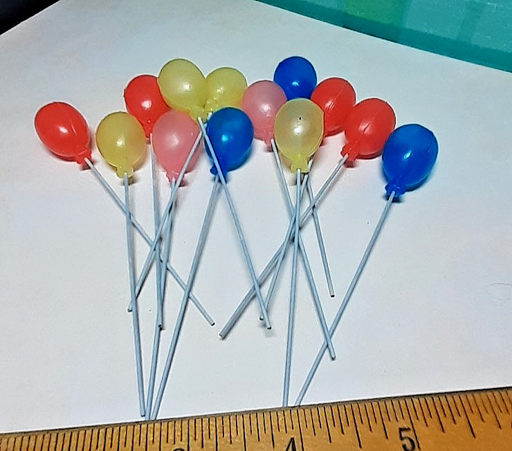 13pcs Dollhouse Colorful Balloons Decoration Miniature Doll House