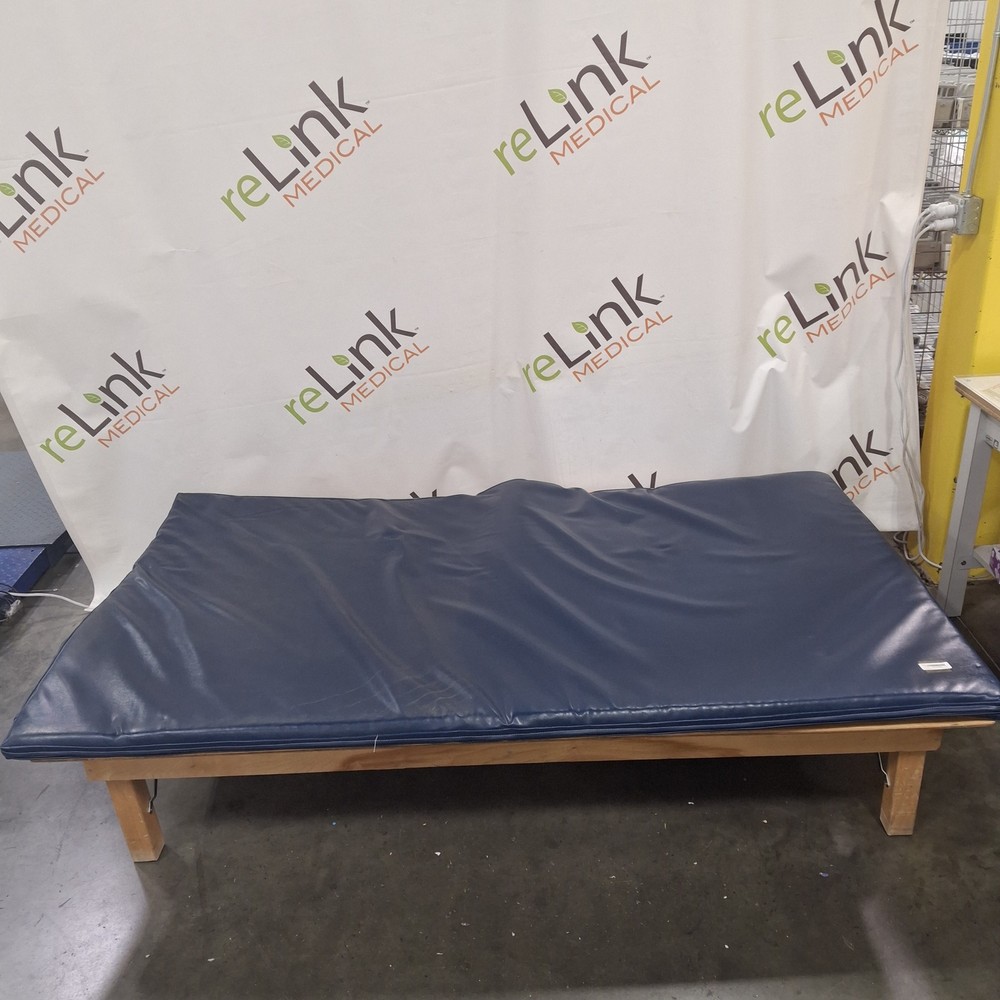 Midland 2236 Mat Platform Table