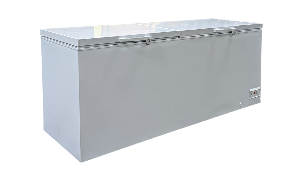 92" Commercial Solid Top Chest Freezer, White NSF CSA