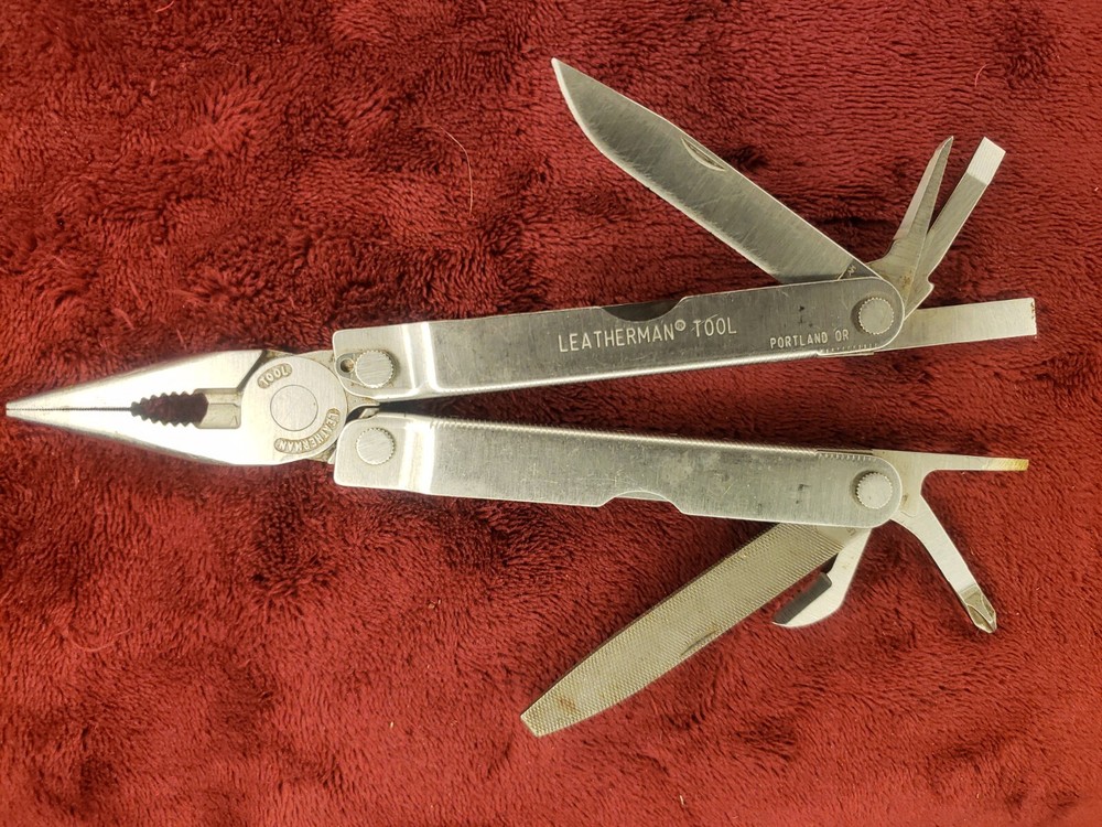 Leatherman ~ PST Multi tool 1203 1203 Date Codes