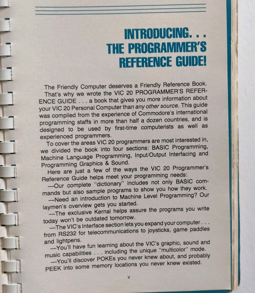 Commodore VIC-20 Computer Programmers Reference Guide First Edition 1982 Vintage