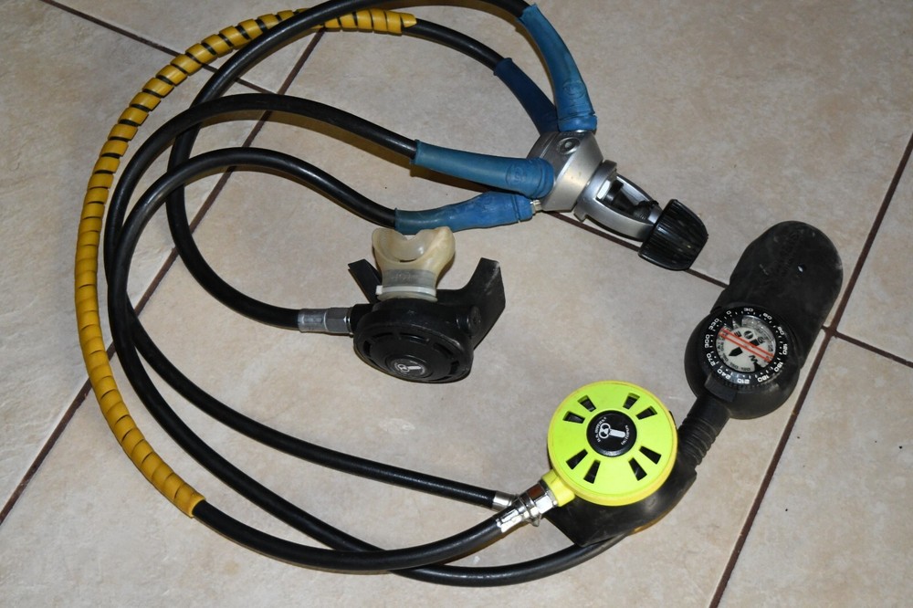 US Divers Dive Computer Console Regulator Octopus Untested As Is 516a2