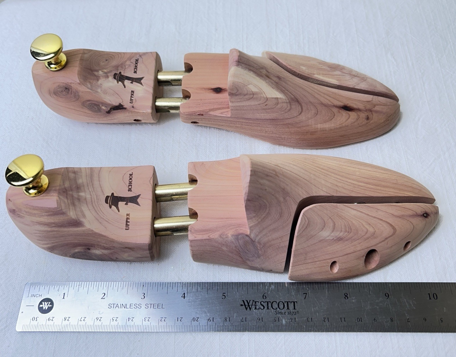 Cedar Shoe Trees Mens Size 40 Split Toe Double Post UPPER SCHOOL Brand NEW