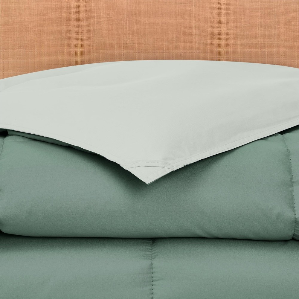 Down Alternative Reversible Comforter Ivory/Sage Green Twin
