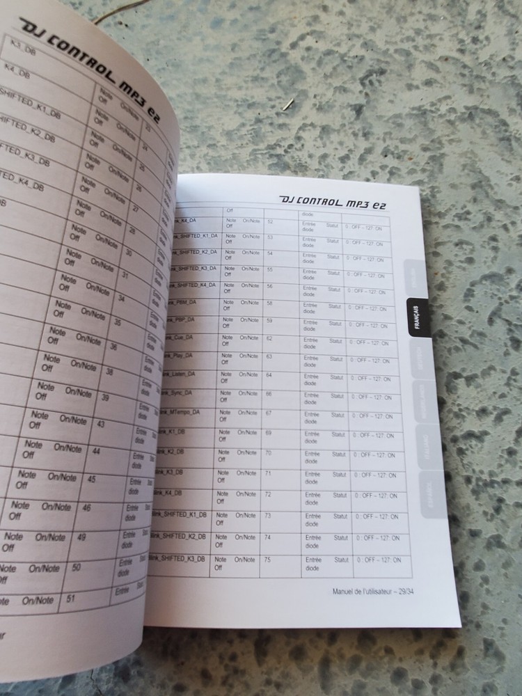 Hercules MUSIC USB DJ Controller User Manual DJ Control MP3 e2 Book