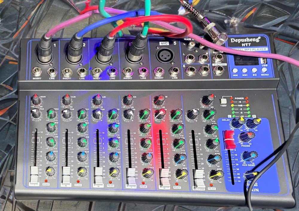 Podcast Studio Kit 4 Person