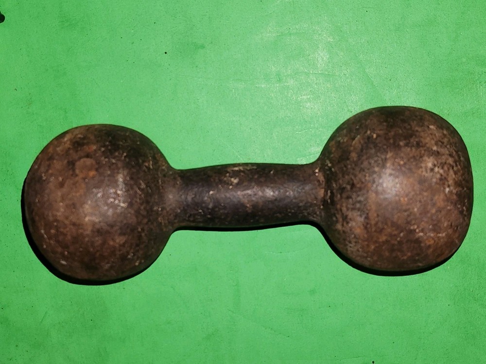 Antique One Piece Solid Cast Iron Dumbbell 6lb 2oz Nice Rust Patina