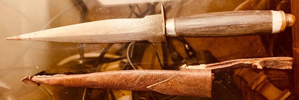 ANTIQUE Middle EASTERN MUGHAL ISLAMIC DAGGER knife  Khanar