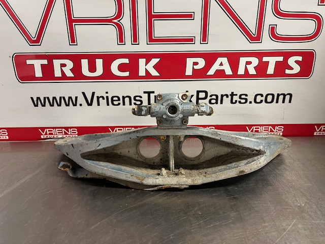PETERBILT PETERBILT SUPPORT-ENGINE FRONT CAST ALUM 05-15046M002, MULTIPLE COLOR