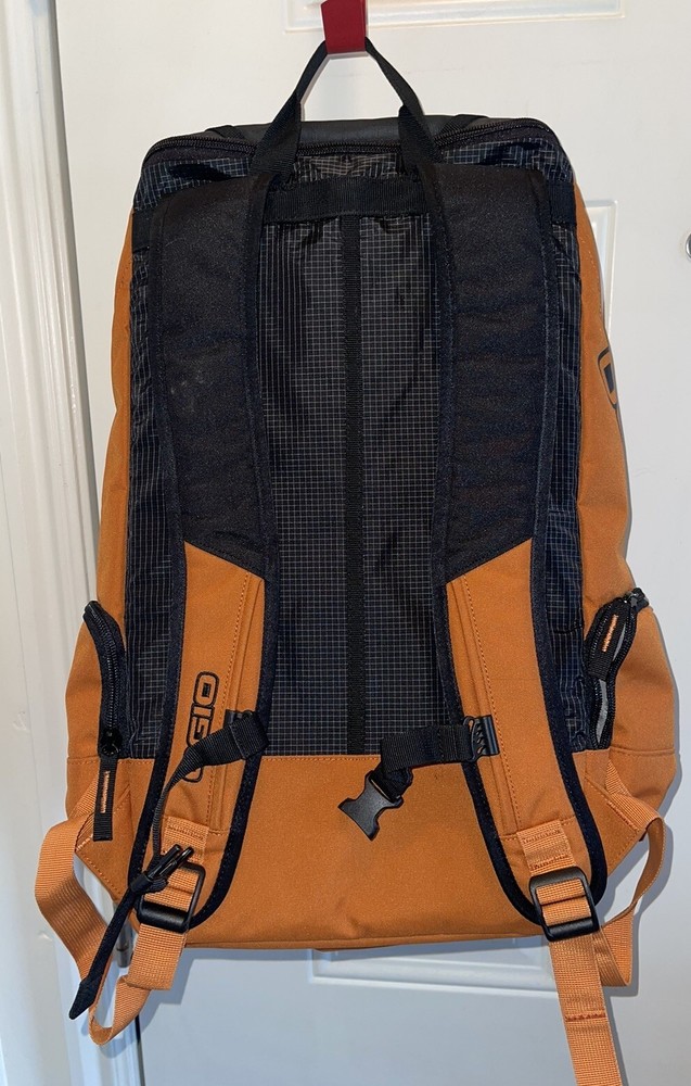 OGIO Clutch Backpack, Orange