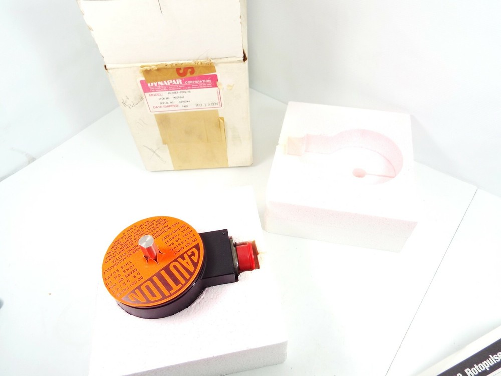 DYNAPAR CONTROLS  M050160   62-AAEF-0500-A0   ENCODER  NEW FACTORY BOX.