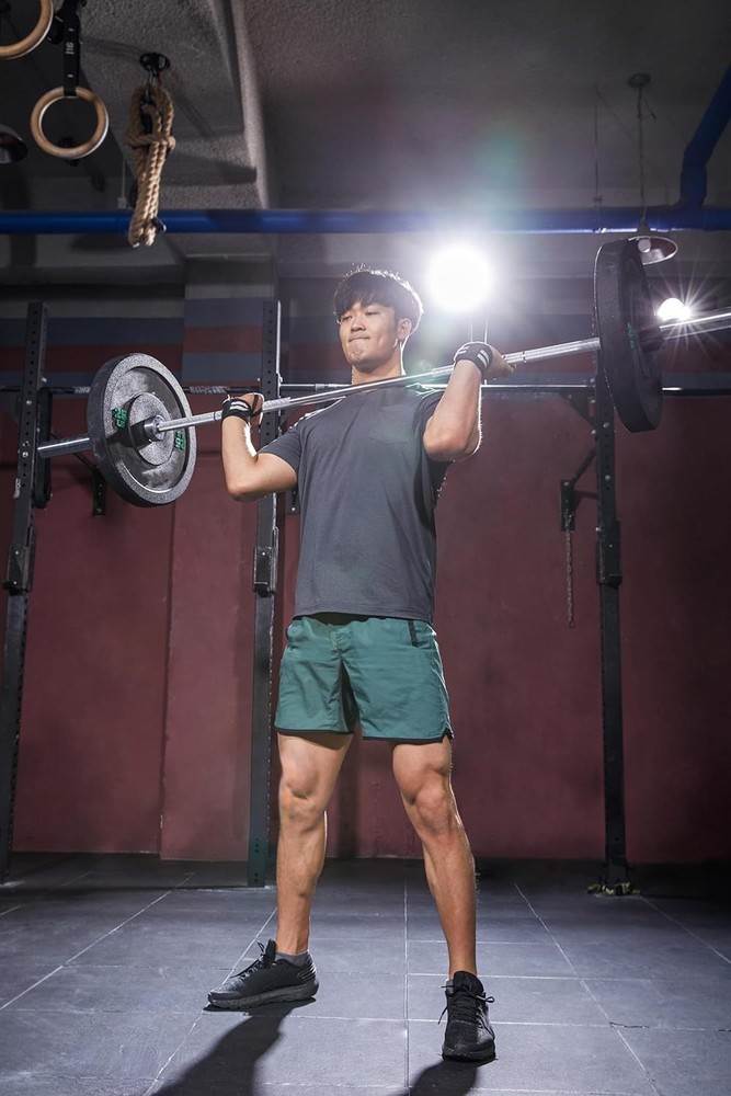 Sleek Black Barbell Collars - Quick Locking System for Ultimate Training Ease