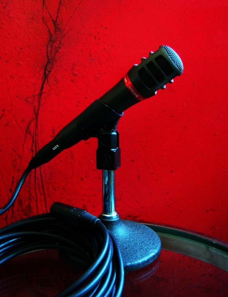 Vintage 1990s Audio Technica ATM29HE dynamic hyper cardioid microphone w extras