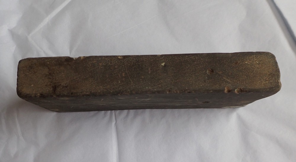 Natural sharpening stone / Whetstone