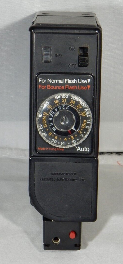 JC PENNEY Vintage AUTOMATIC ELECTRONIC BOUNCE STROBE Flash