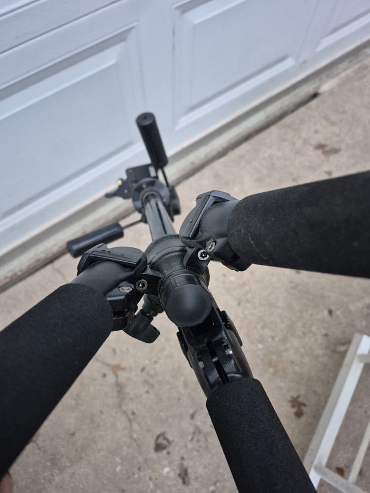 Calumet Tripod multi height adjustable