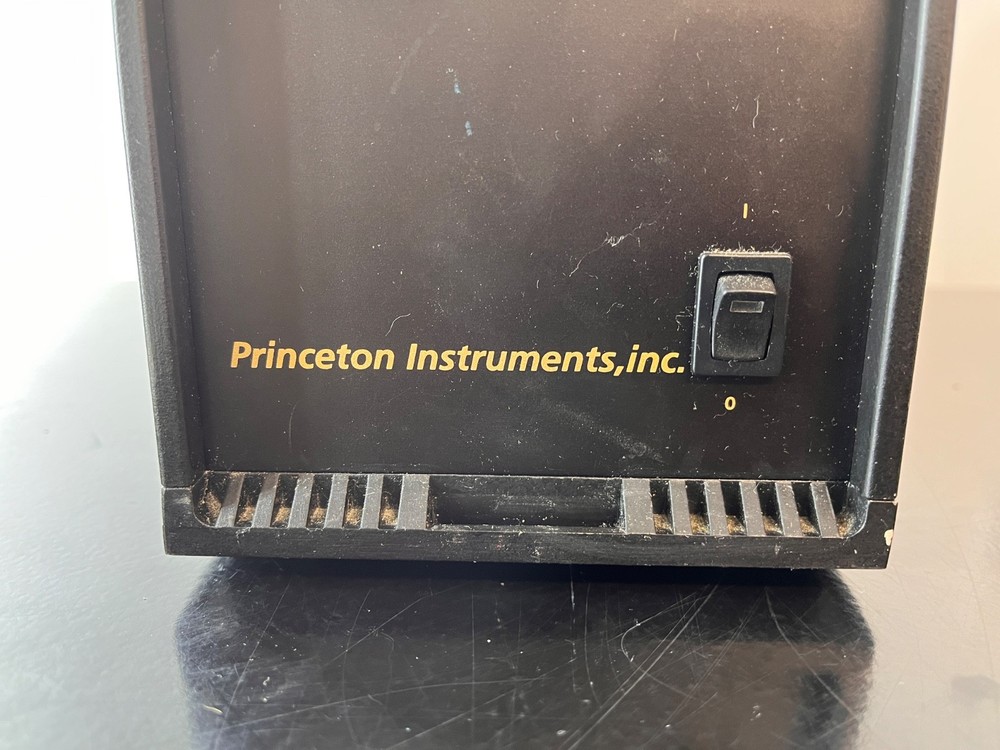 Princeton Instruments MicroMAX Microscope CCD Camera Controller ST-133