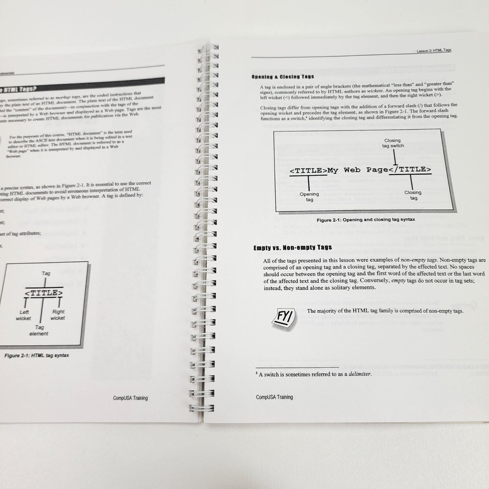 Vintage CompUSA Computer Training Manual HTML 4.0 Intermediate Version 1.0