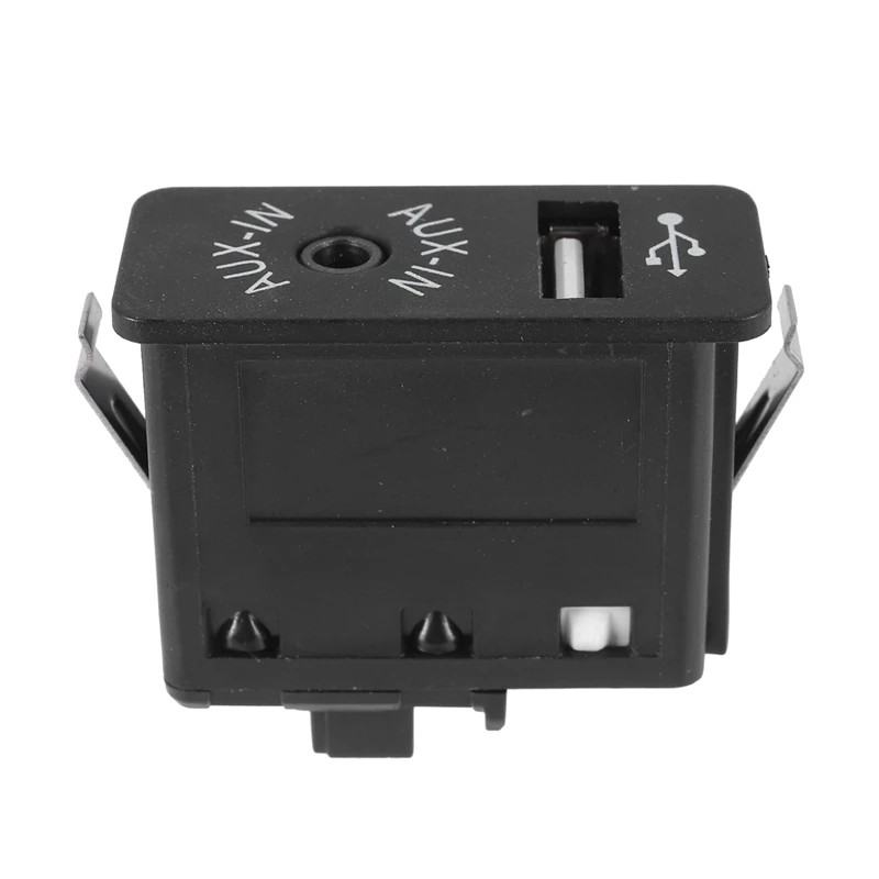 Car USB AUX In Plug Auxiliary Input Socket Adapter For BMW E81 E87 E90 E70 X4 X5