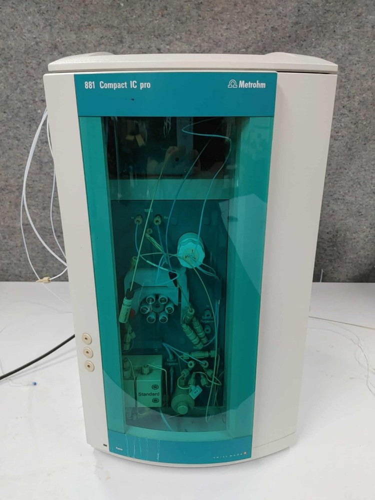 Metrohm 881 Compact IC Pro Ion Chromatography System with Conductivity Detector