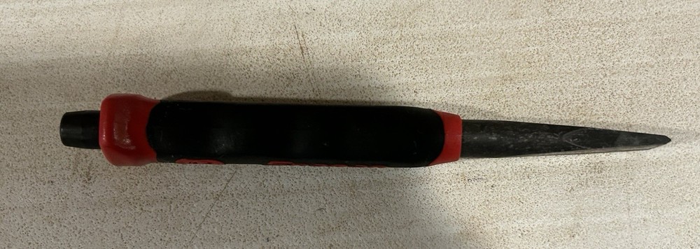 NOS. Snap-on Tools Soft Grip 1/2" Flat Edge Chisel PCSG816R RED