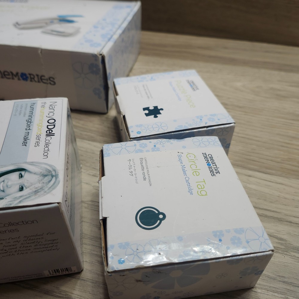 Creative Memories Shape Maker Punch System + Extras