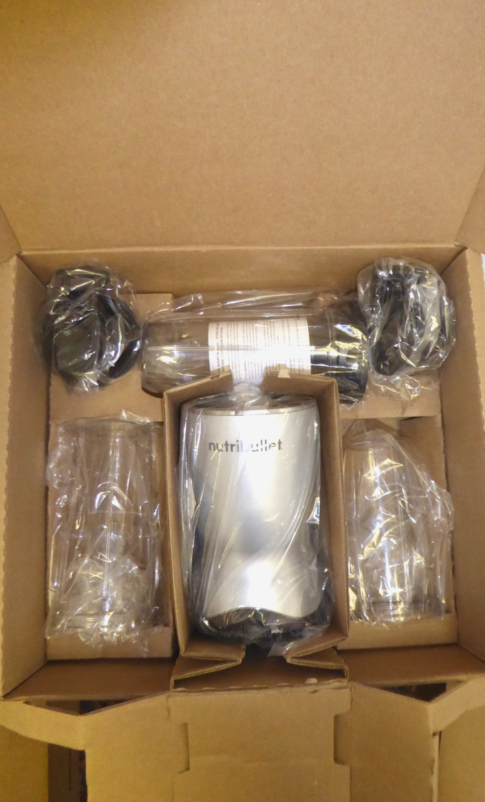 Nutribullet Ultra 1200W Single-Serve Personal Blender NB50500 NEW IN BROWEN BOX