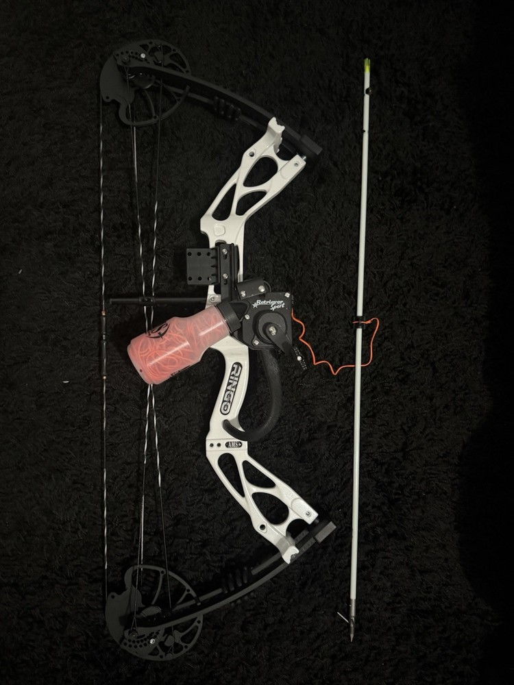 AMS Ringo Compound Bowfishing Package Right Hand White Black