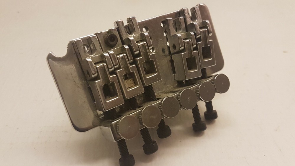 1984 DOUBLE EAGLE FLOYD CLONE FRT 4 TREMOLO