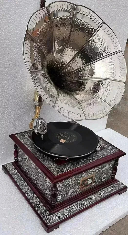HMV Gramophone Fully Functional working Phonograph, win-up record player Replica