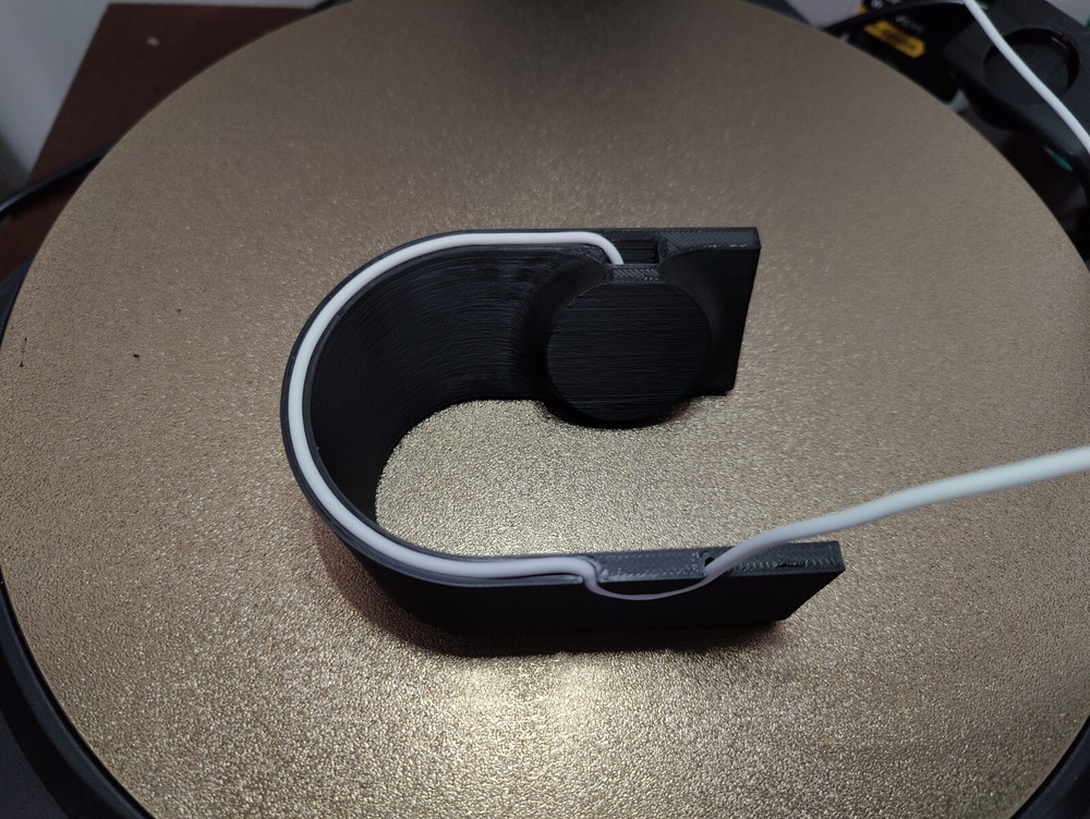 Charging Stand for Pixel Watch with cable management