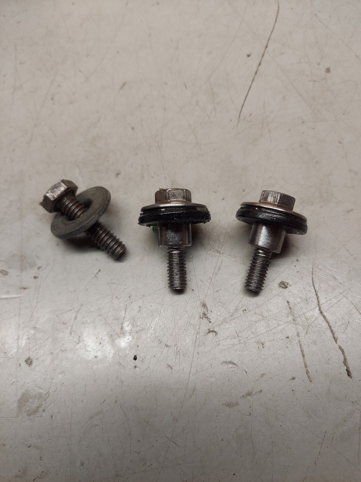 08-14 Kawasaki kfx450 Cylinder Head W/ Valves **READ FULL DESCRIPTION**