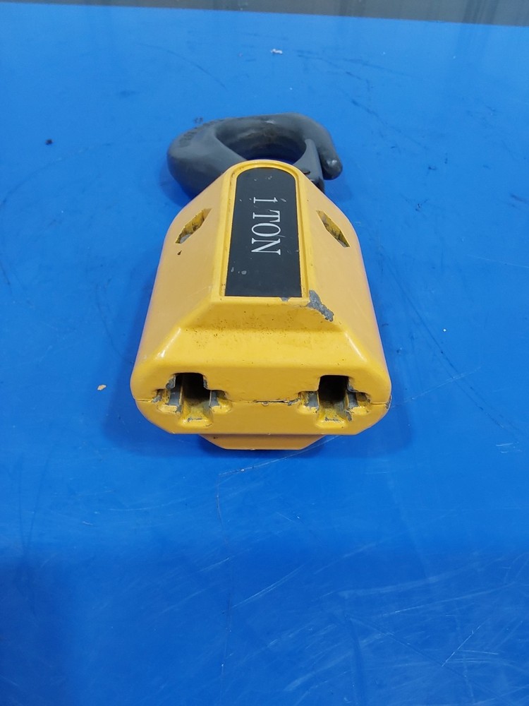 R&M HOIST HOOK 1 TON