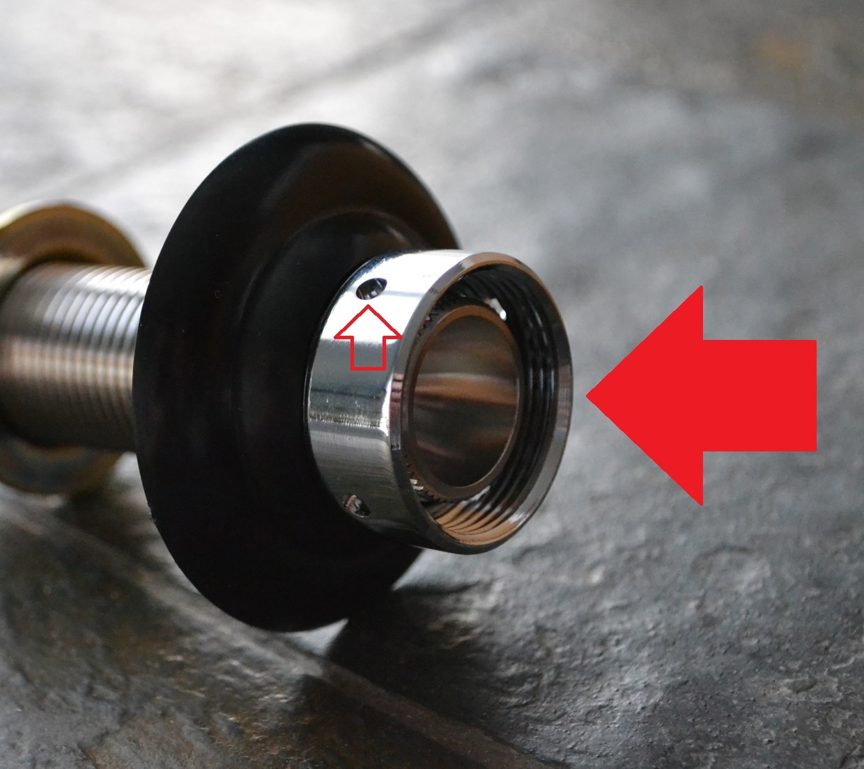 WRENCH FOR BEER FAUCET COUPLING NUT RED VINYL TOOL FOR DRAFT SHANK COUPLING RING