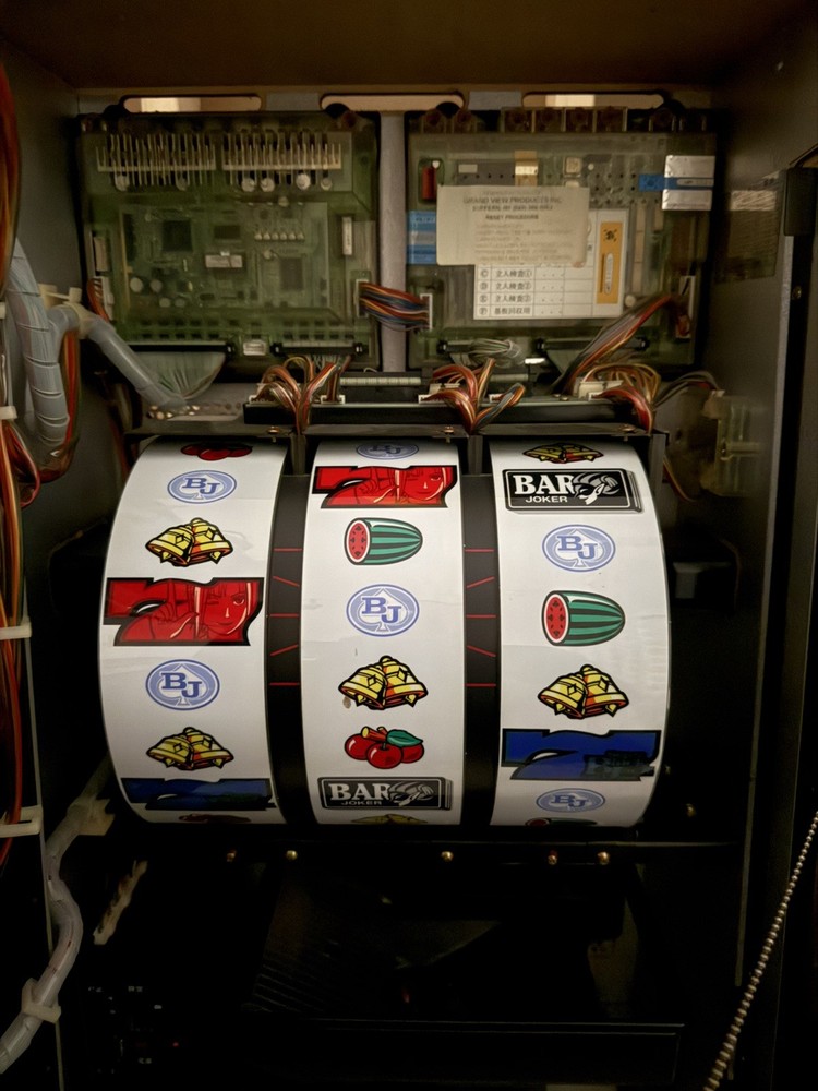 Super Black Jack Slot Machine